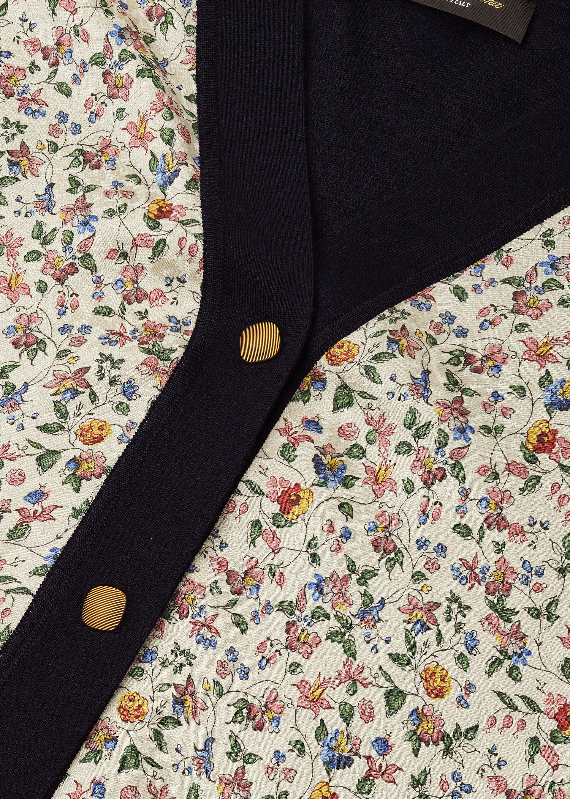 WHISPER SILK JCQ CARDIGAN SW. CASH SILK GG 18