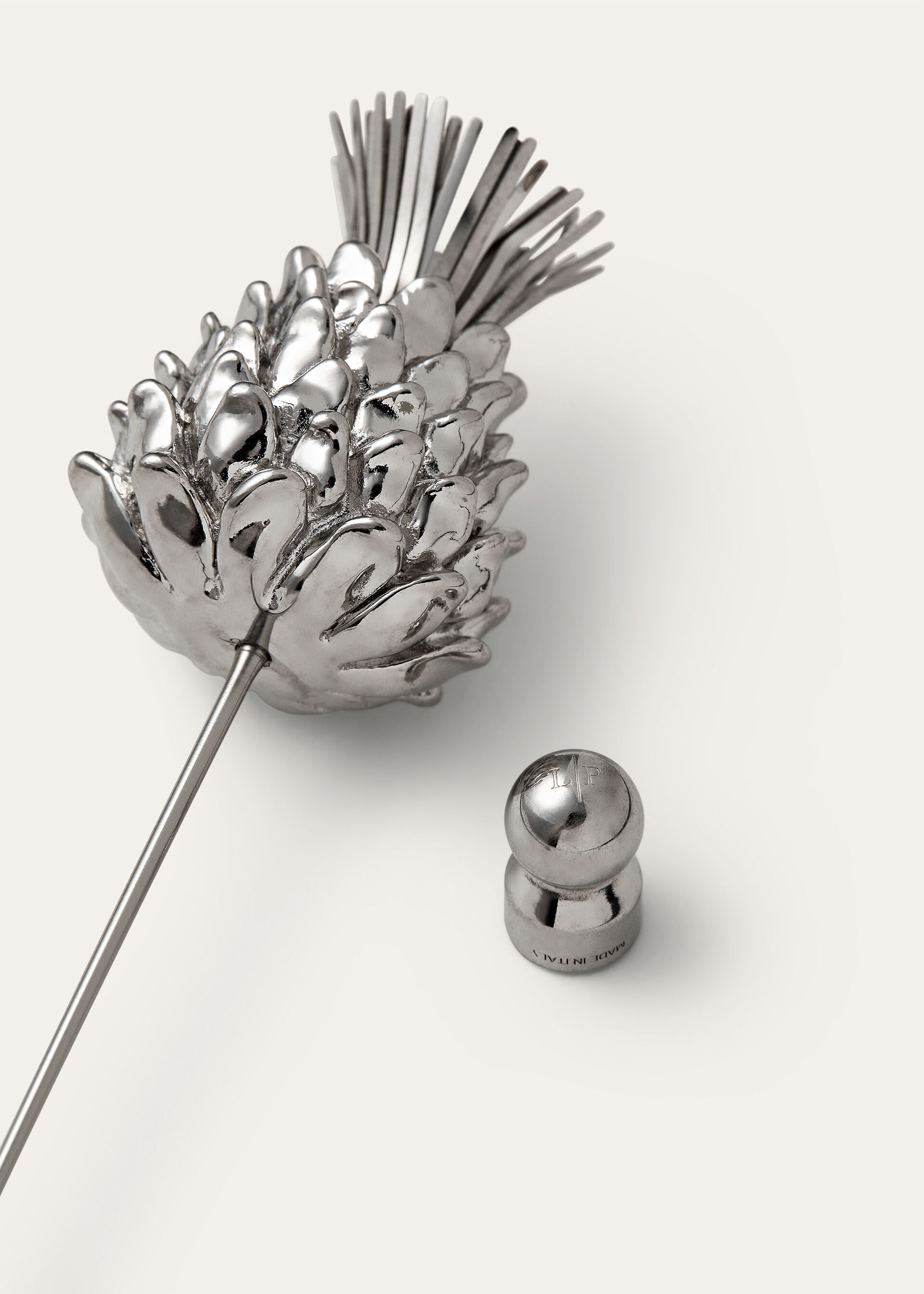 MAXI CARDO PIN