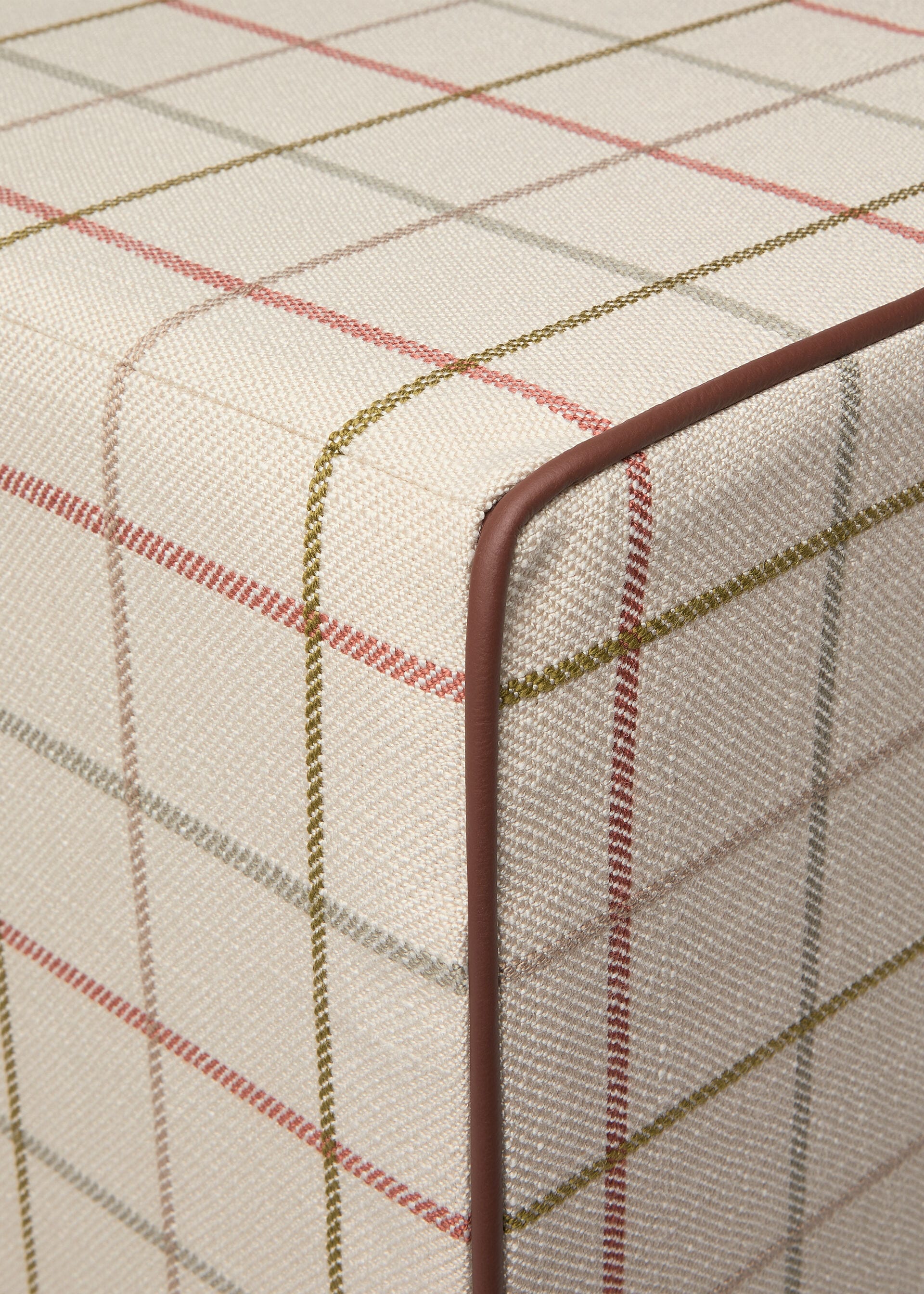 CUBE POUF DEHORS BELT