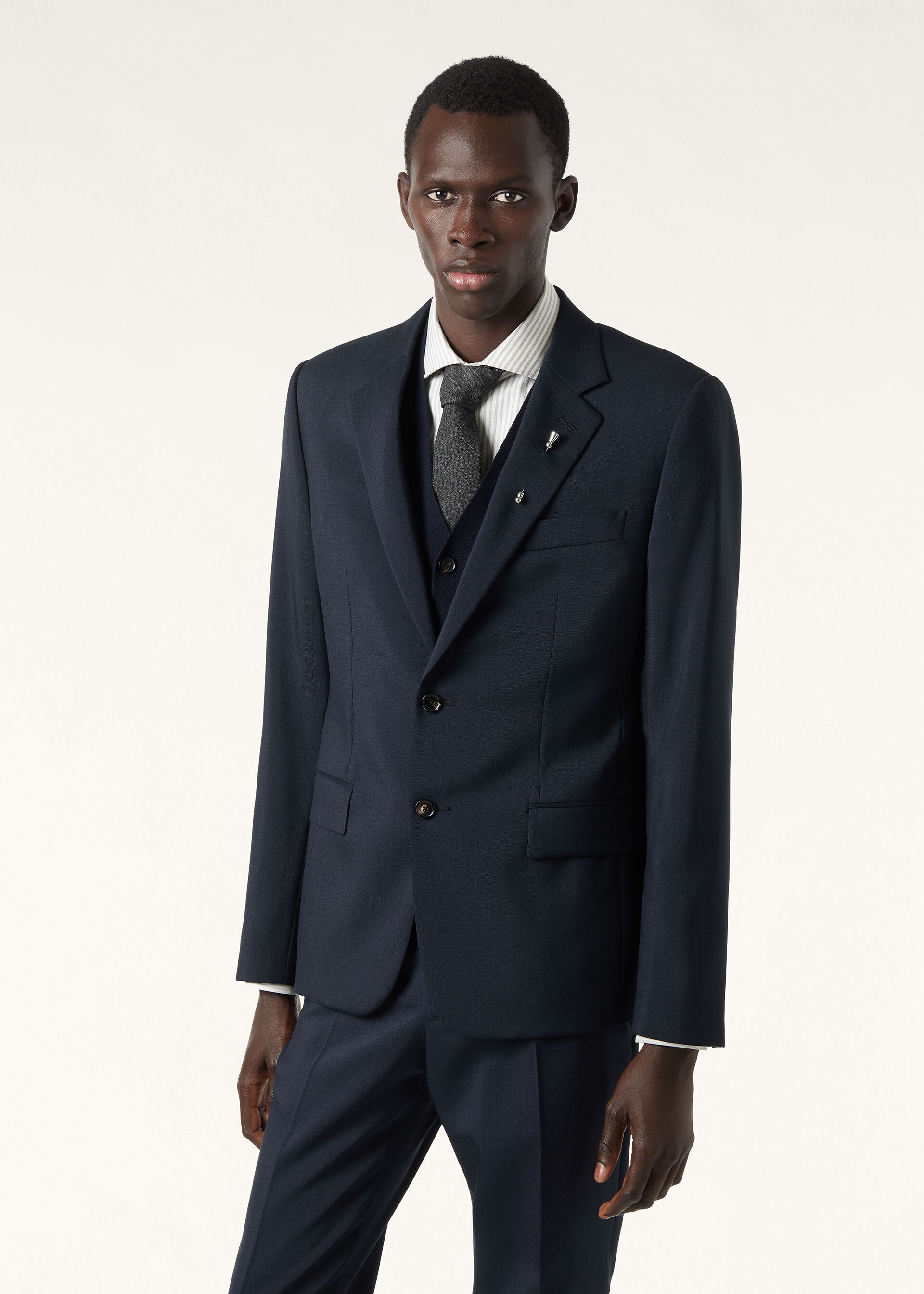 INTERNATIONAL NOTCH SB SUIT MOHAIR PLAIN WEAVE