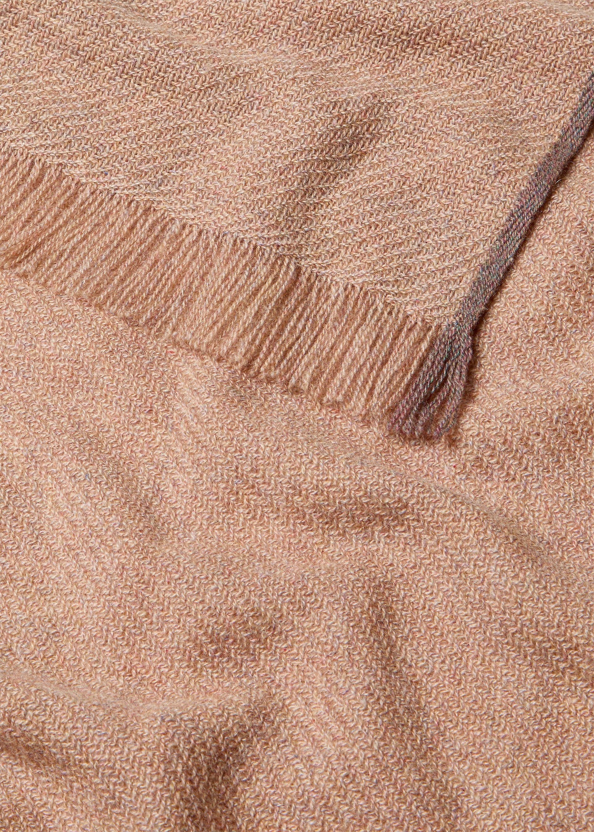 QUEENSTOWN STOLE BABY CASH