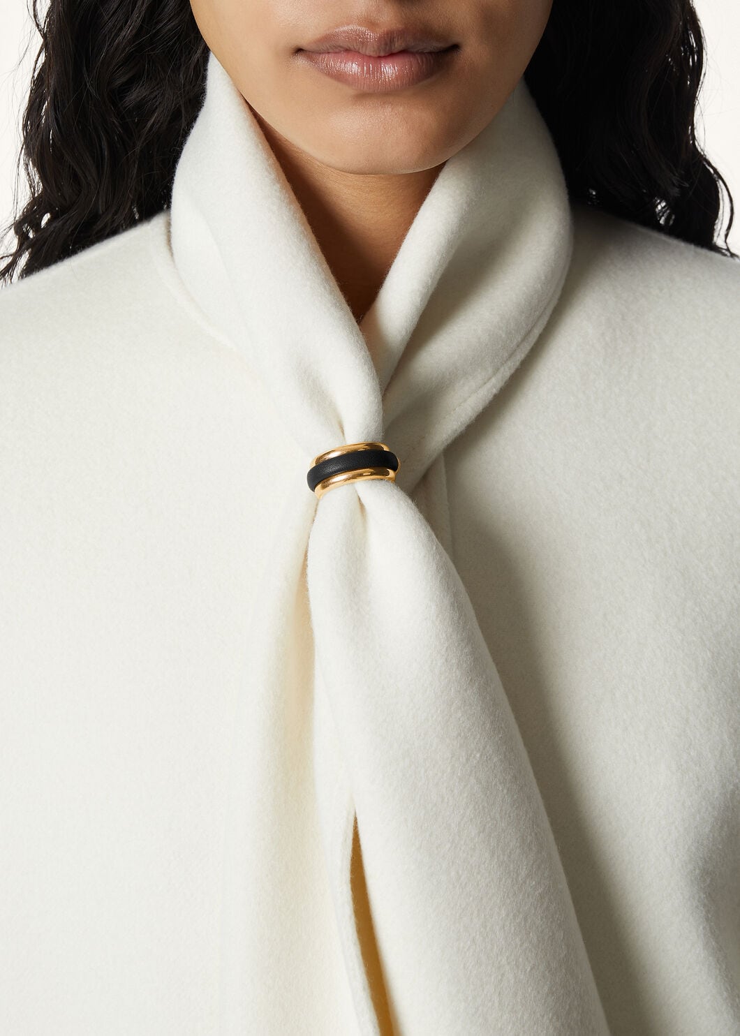 DUO SCARF RING ROUNDED LEATHER