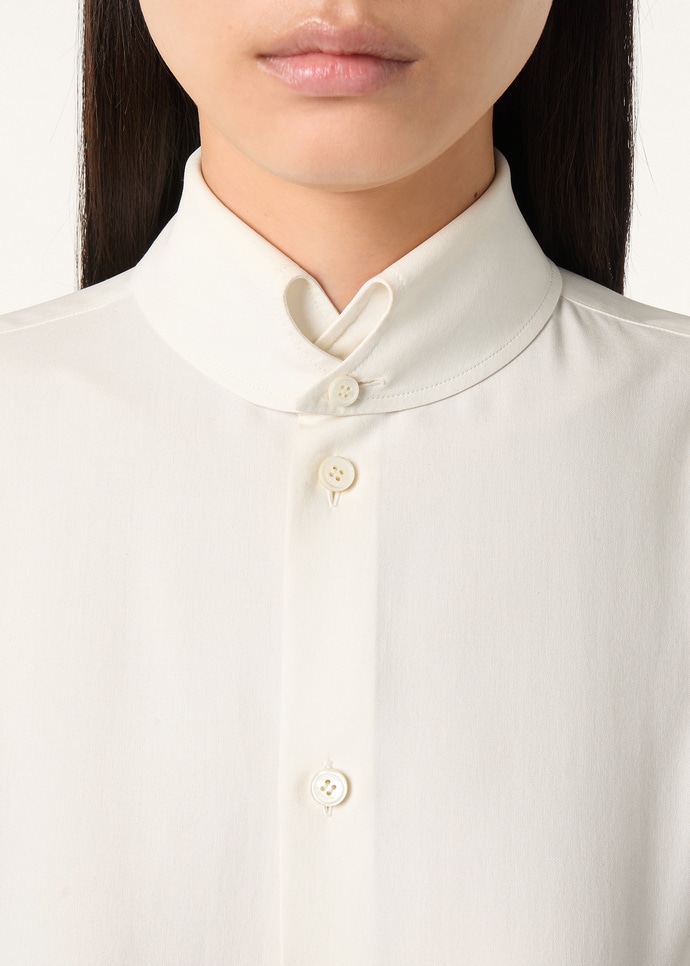 THEA DYLAN COLLAR SHIRT PORCELAIN SILK_FAQ0675_1230_2
