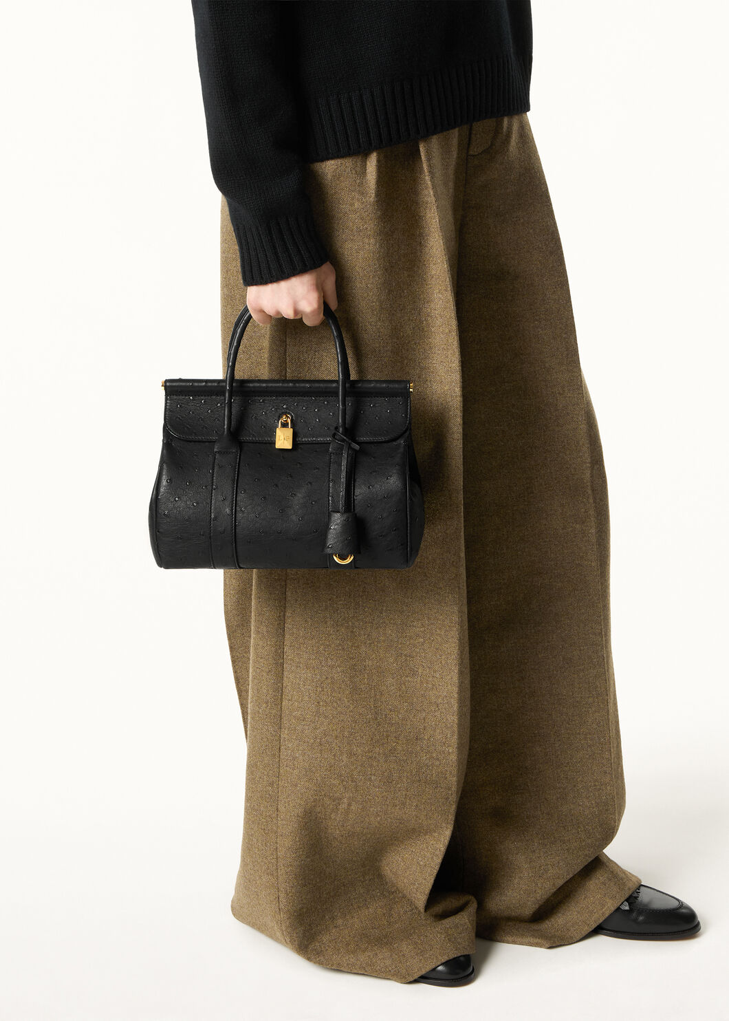 LOOM L25 OSTRICH SADDLE FINISH