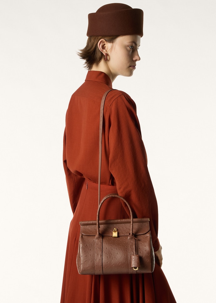 LOOM L25 OSTRICH SADDLE FINISH_FAQ0887_H16I_NR_2