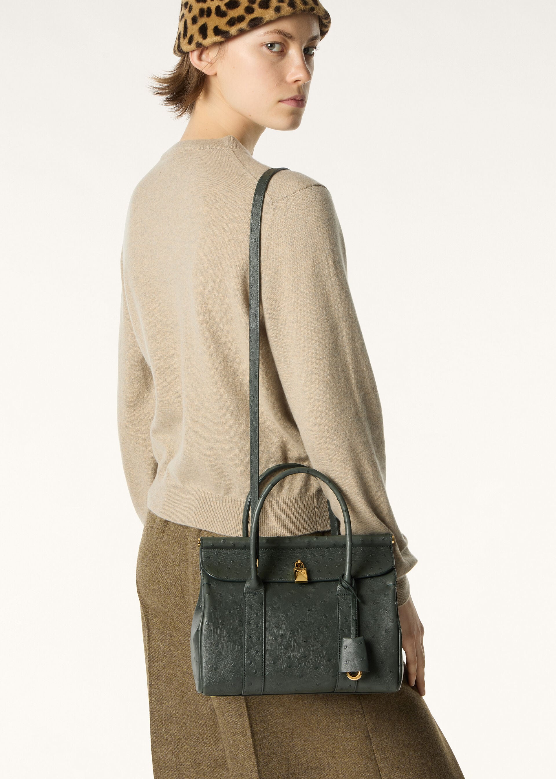 LOOM L25 OSTRICH SADDLE FINISH