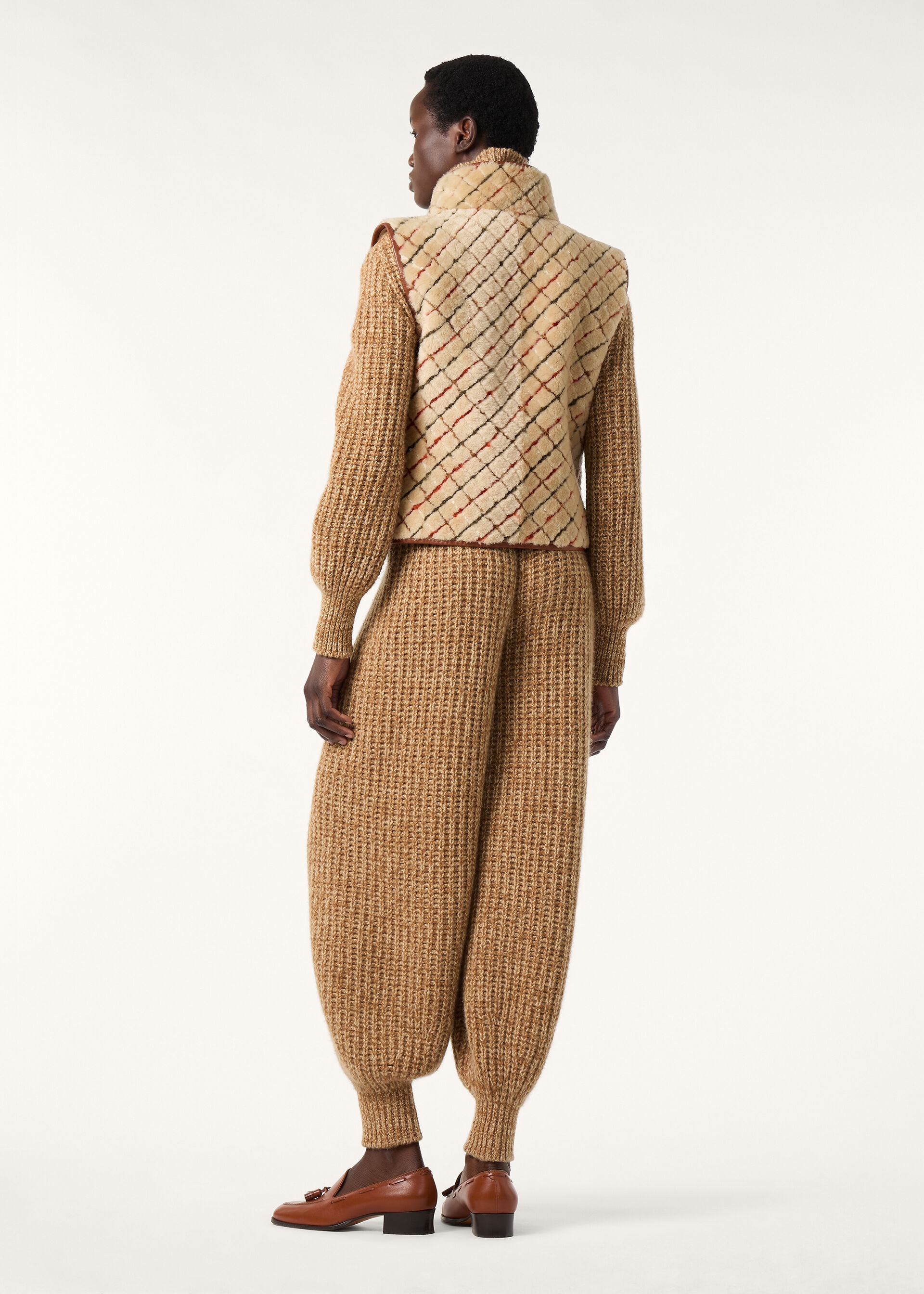 LYN EMBR. VEST LORO PIANA BELT EMBROIDERY