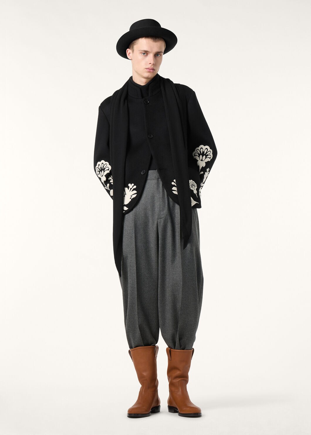 JUAN BLOUSON LOS ALERCES APPLIQUES