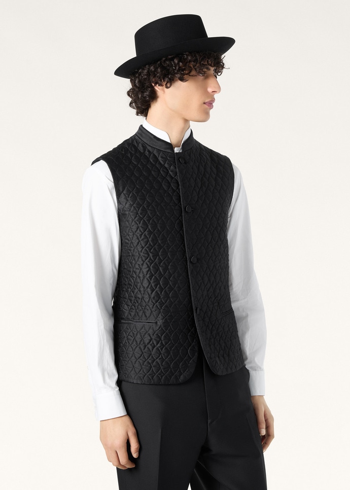 WINDSOR VEST QUILTED SILK CASH SATIN_FAQ2124_8000_3