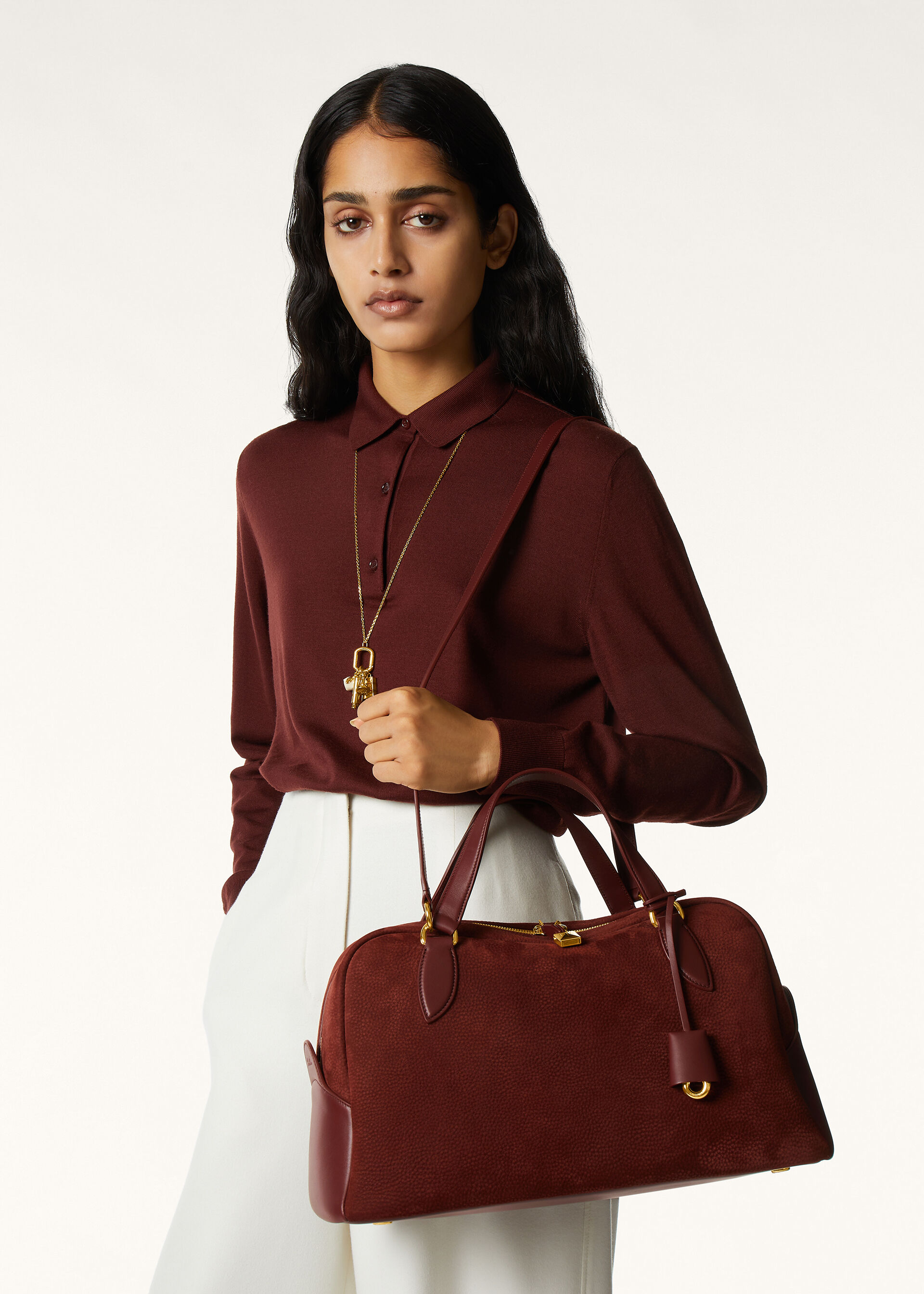 NEEDLE MEDIUM GRAINED NUBUCK/ROUNDED LTH