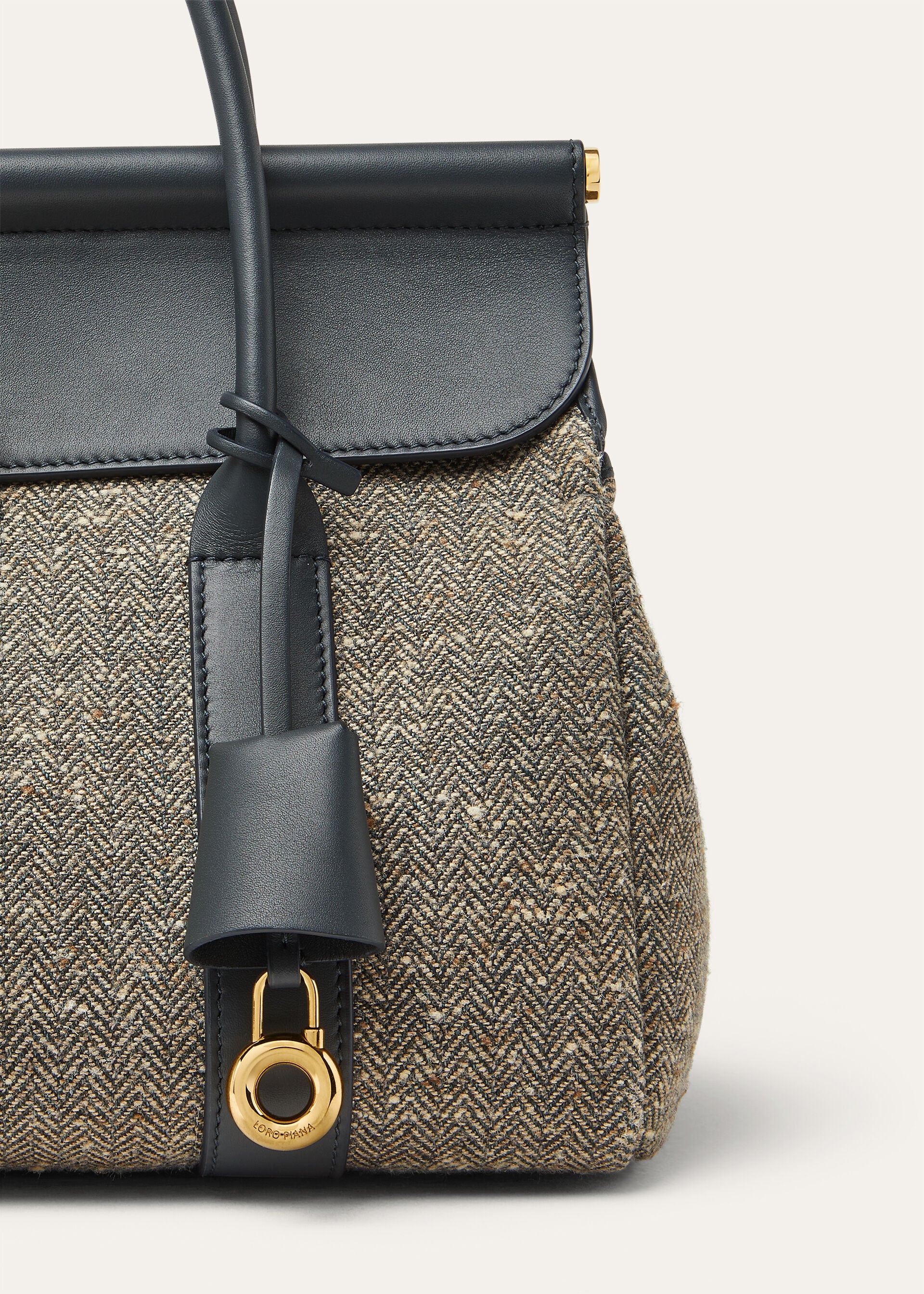 LOOM L25 WOOL LINEN SILK TWEED/ROUNDED LTH