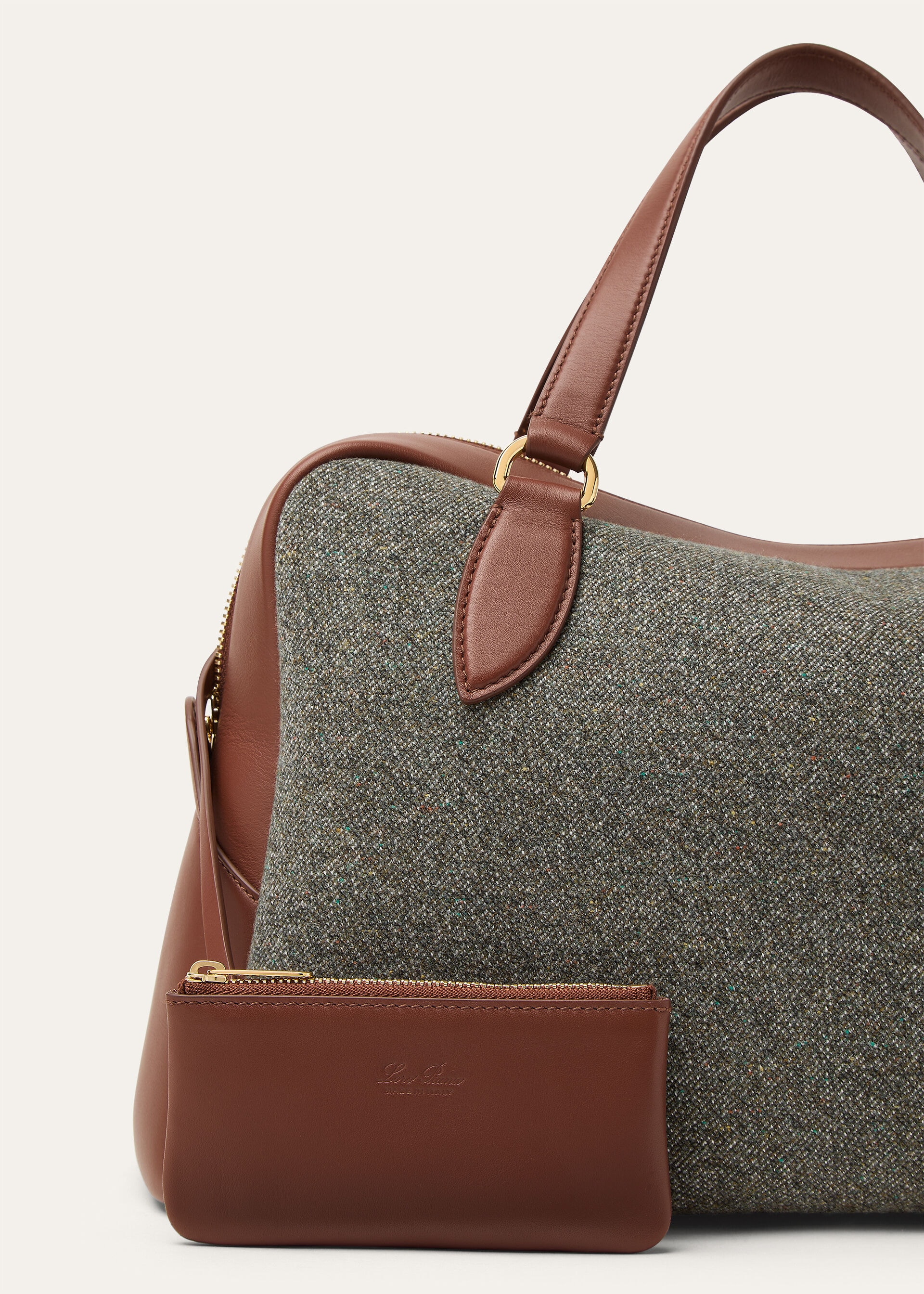 NEEDLE MEDIUM WISH CASH TWD GLLCH CHARM/RNDD LTHR