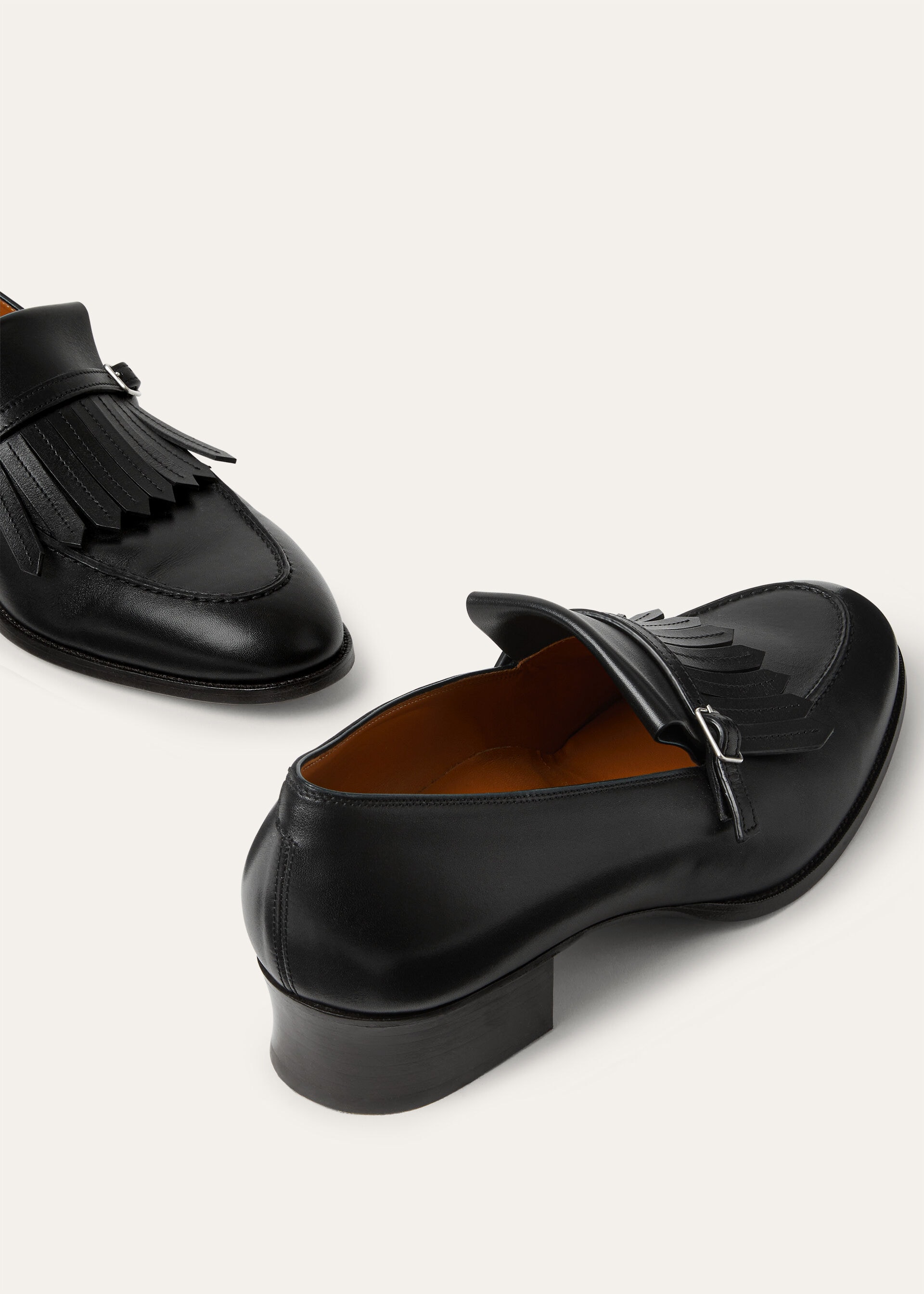 PENNAN FRINGE LOAFER BOX PRESTIGE