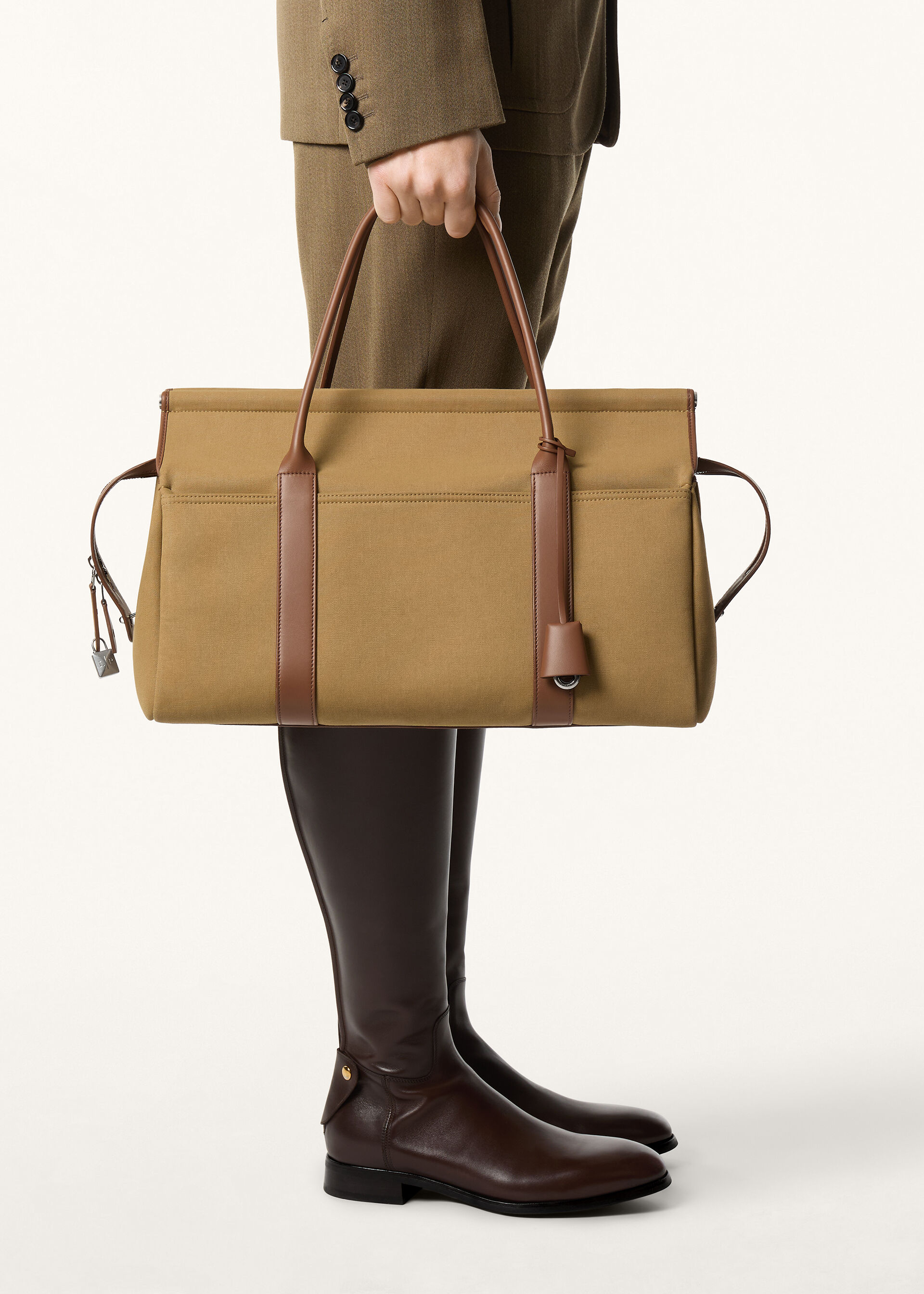 LOOM WEEKENDER L42 EQUESTRIAN PCKTS CANVAS/RND L