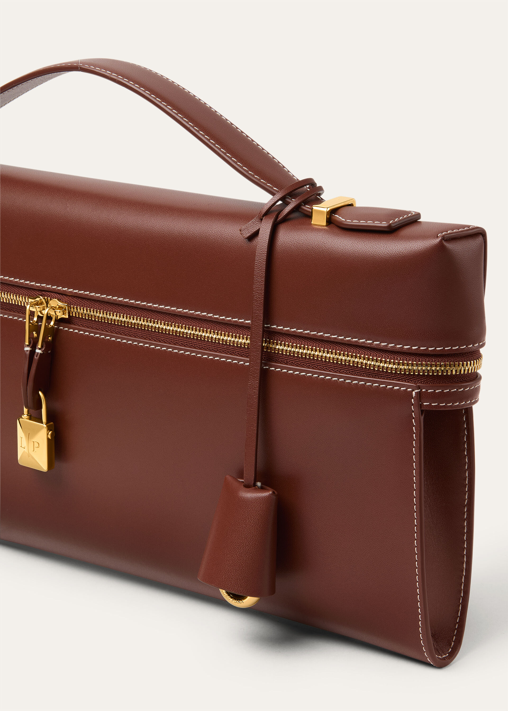 EXTRA CLUTCH L36 SADDLE LEATHER
