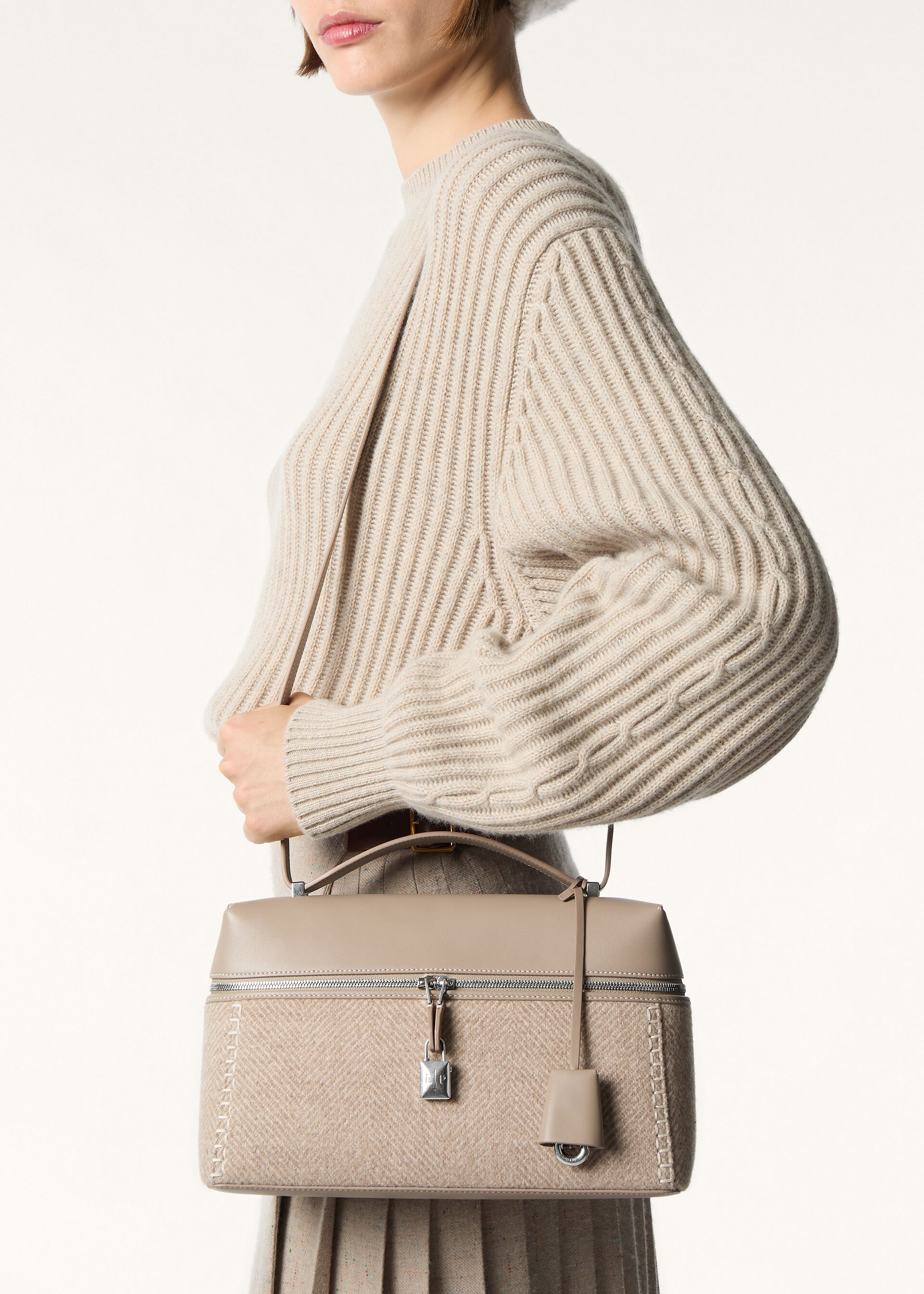 EXTRA BAG L27 PECORA NERA CHEVRON GLLCH CHRM/RNDD