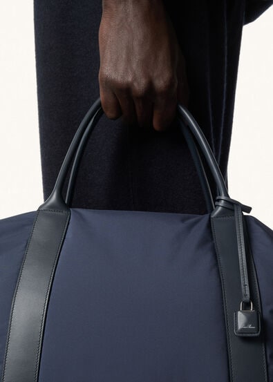 WIND DUFFLE MEDIUM WIND/ROUNDED LEATHER