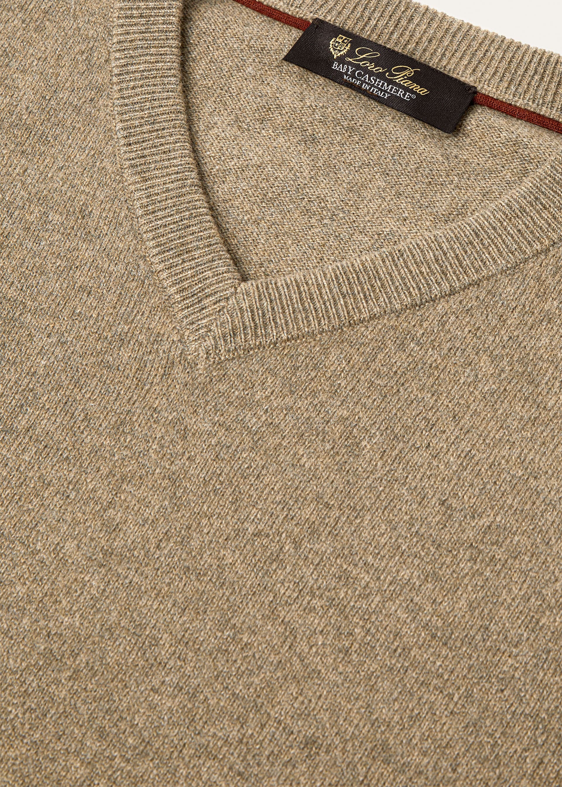 CLASSIC BABY CASH V NECK SWEATER GG 14
