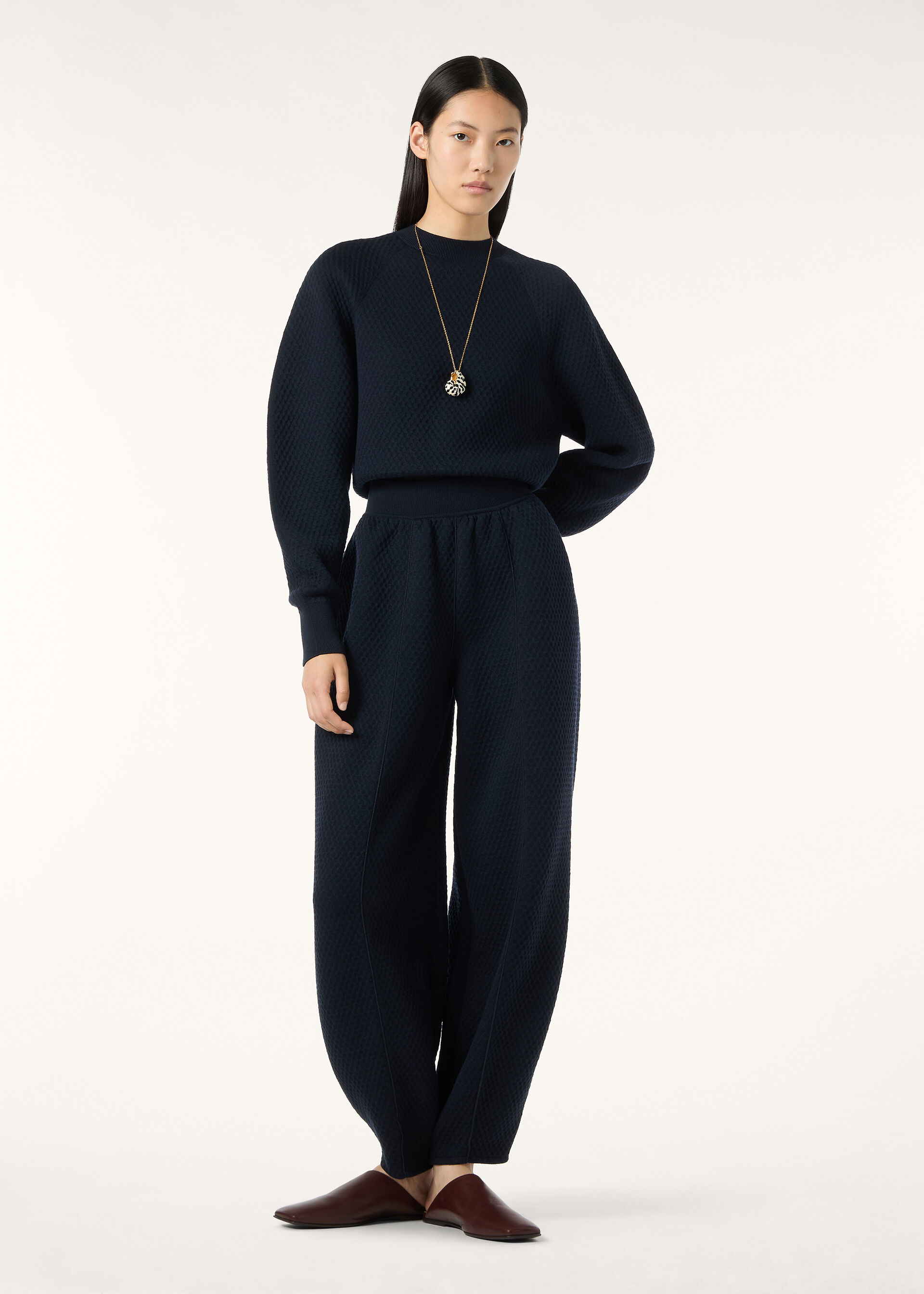 QUILTED ROYAL LIGHTNESS TROUSERS WOOL SILK GG 14