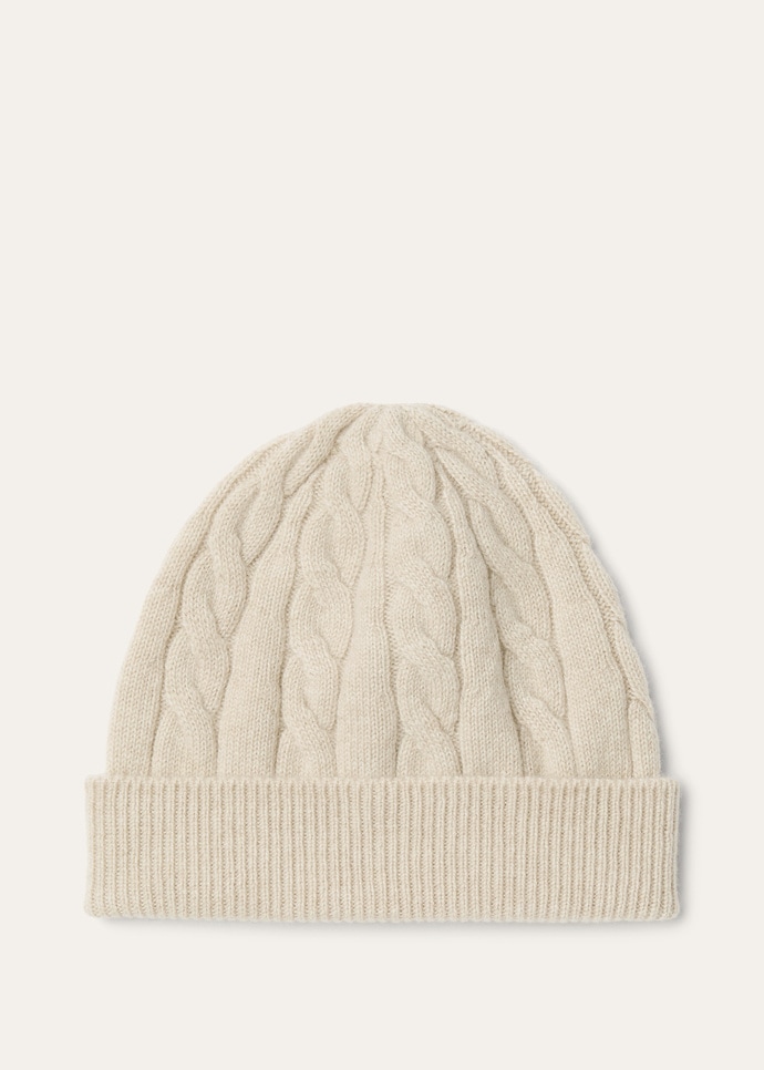 CEDAR BEANIE CASH GG 8_FAQ6425_A193_2