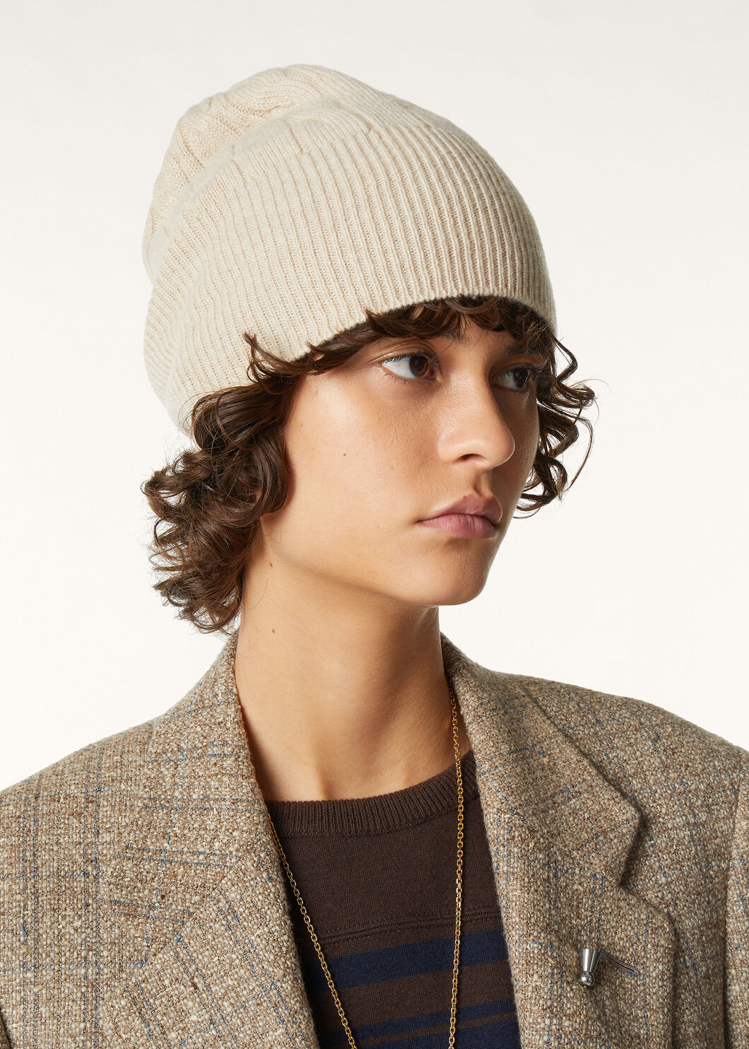 CEDAR BEANIE CASH GG 8