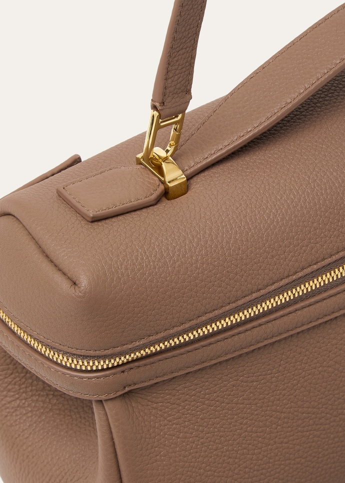 EXTRA SOFTY BAG L33 FINE GRAINED LEATHER_FAQ6591_D0Q9_NR_6