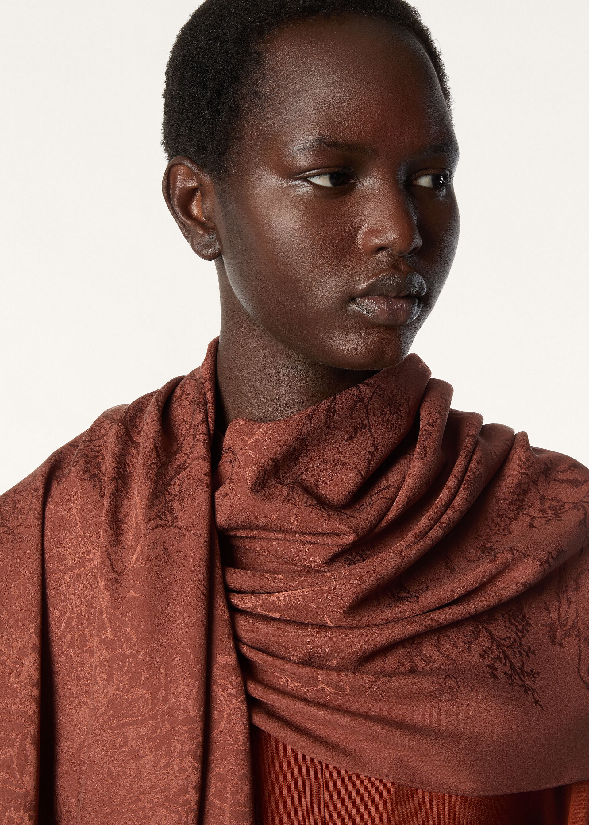 ALBERO DELLA VITA JACQUARD STOLE SILK