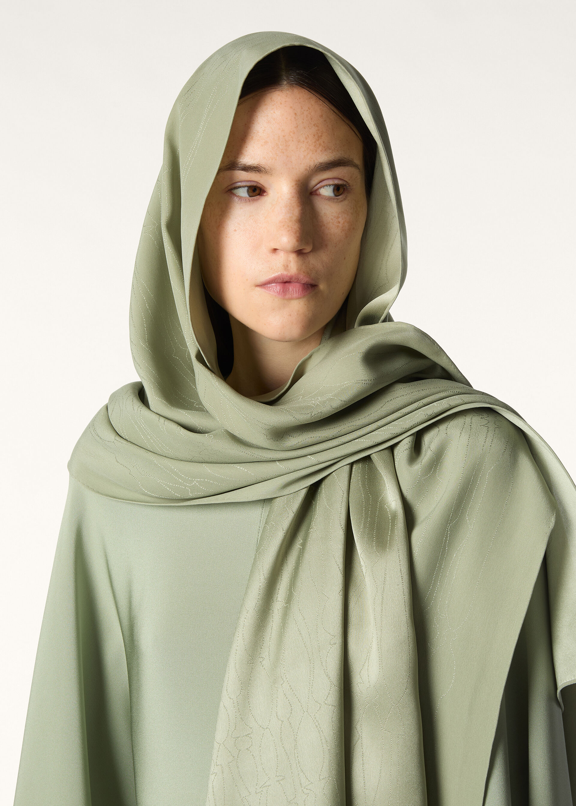 SPOLETTE JACQUARD STOLE SILK