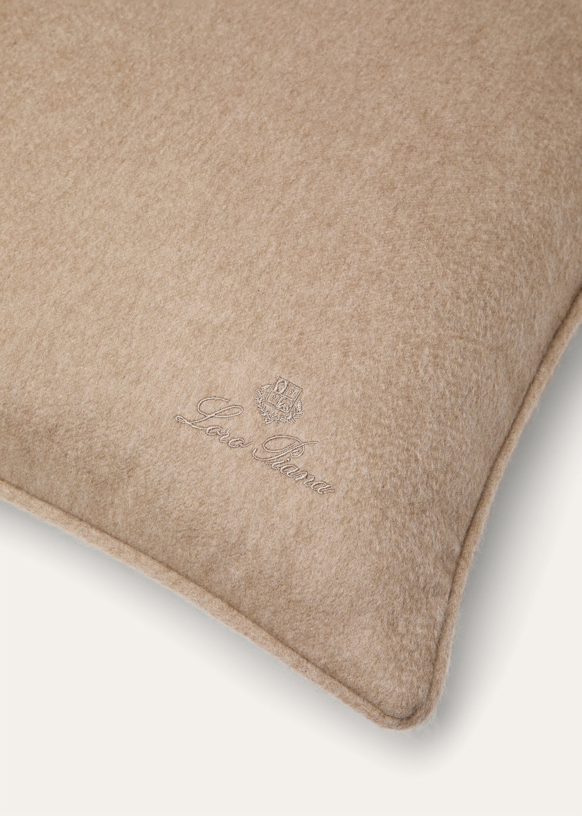 CUSHION LP UNITO CASH