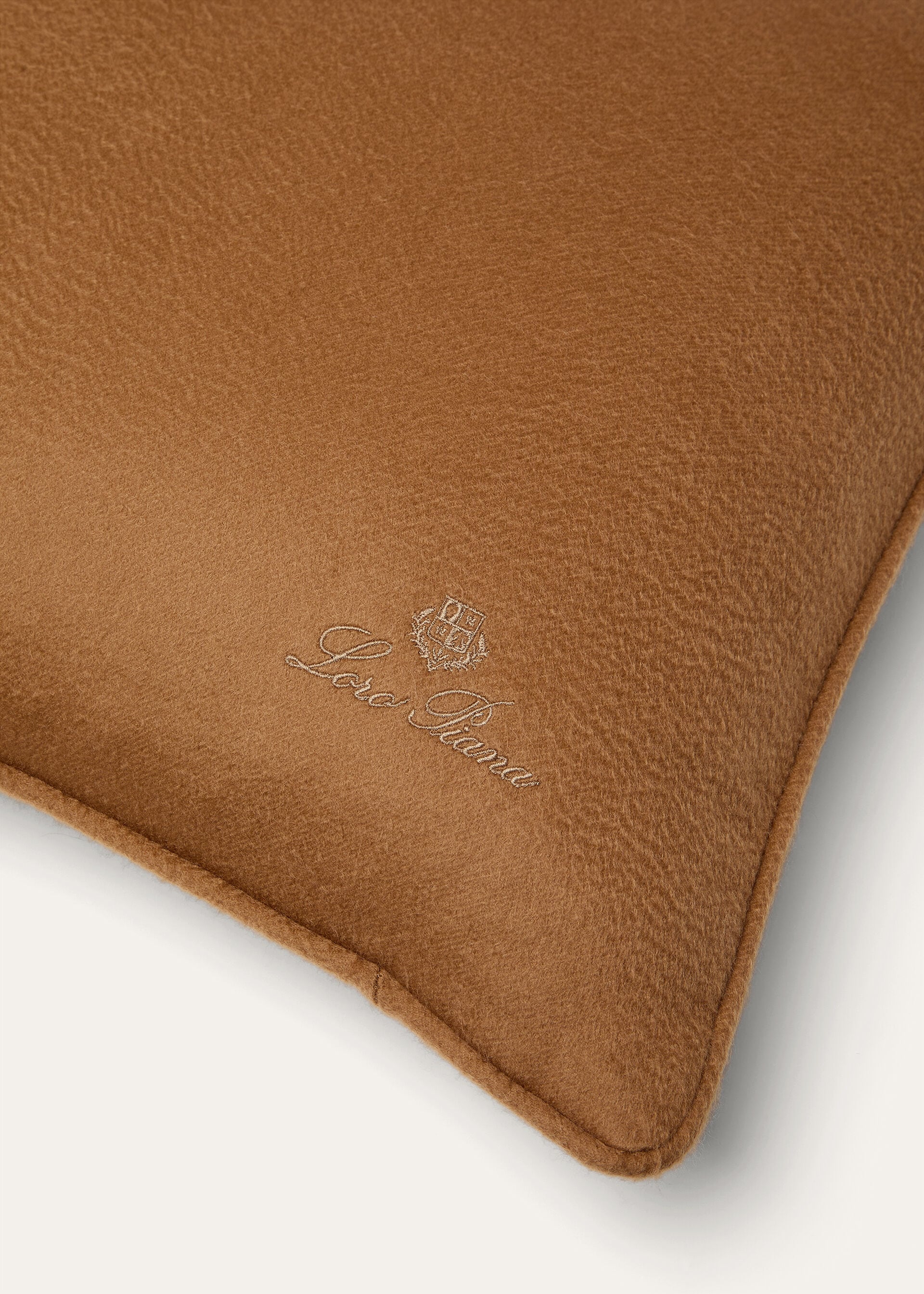 CUSHION LP UNITO CASH