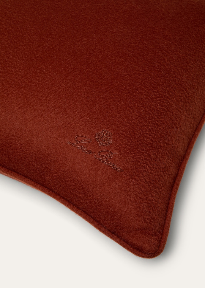 CUSHION LP UNITO CASH_FAQ8140_P00P_NR_2