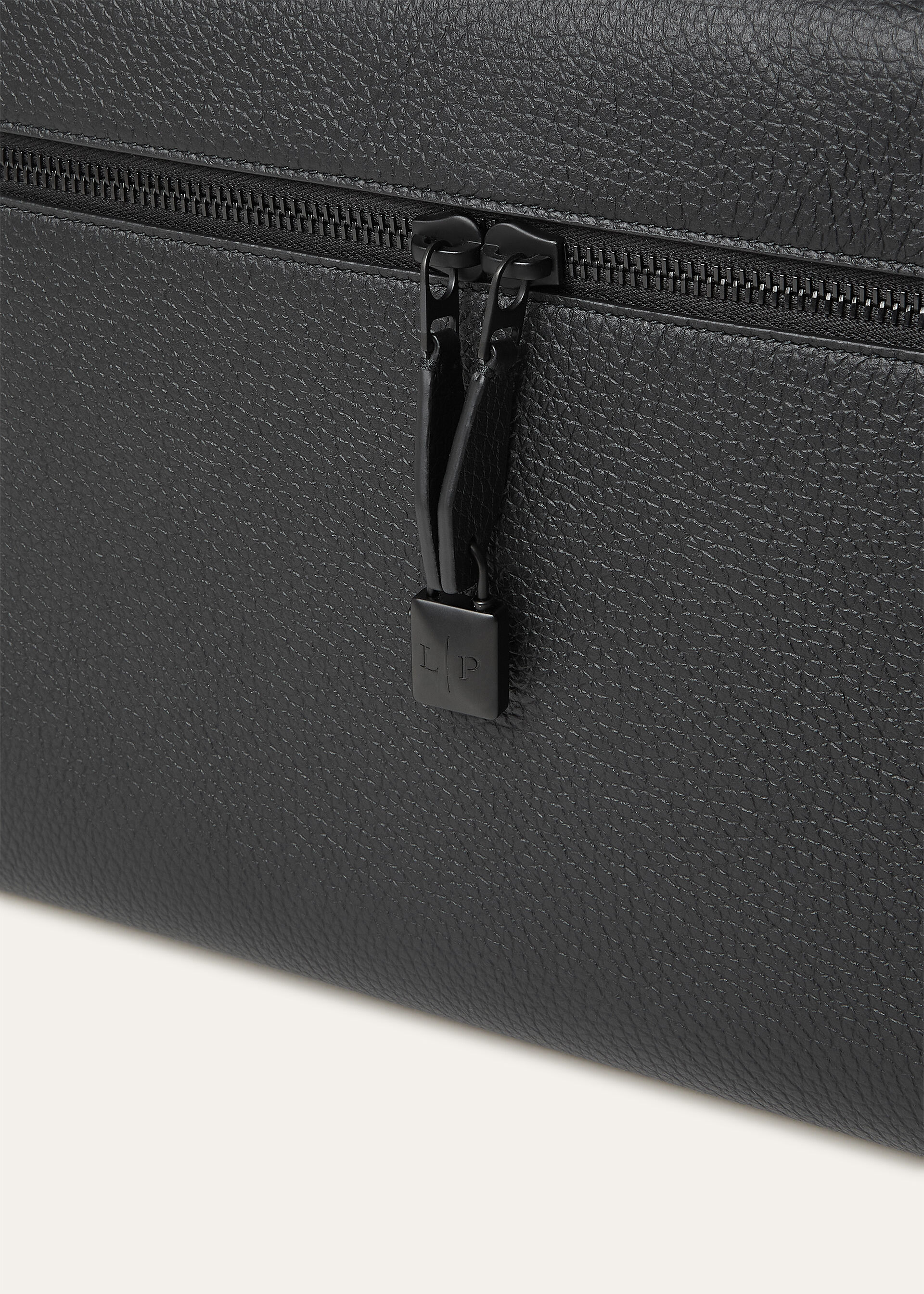 EXTRA MESSENGER L33 SOFT GRAIN LEATHER