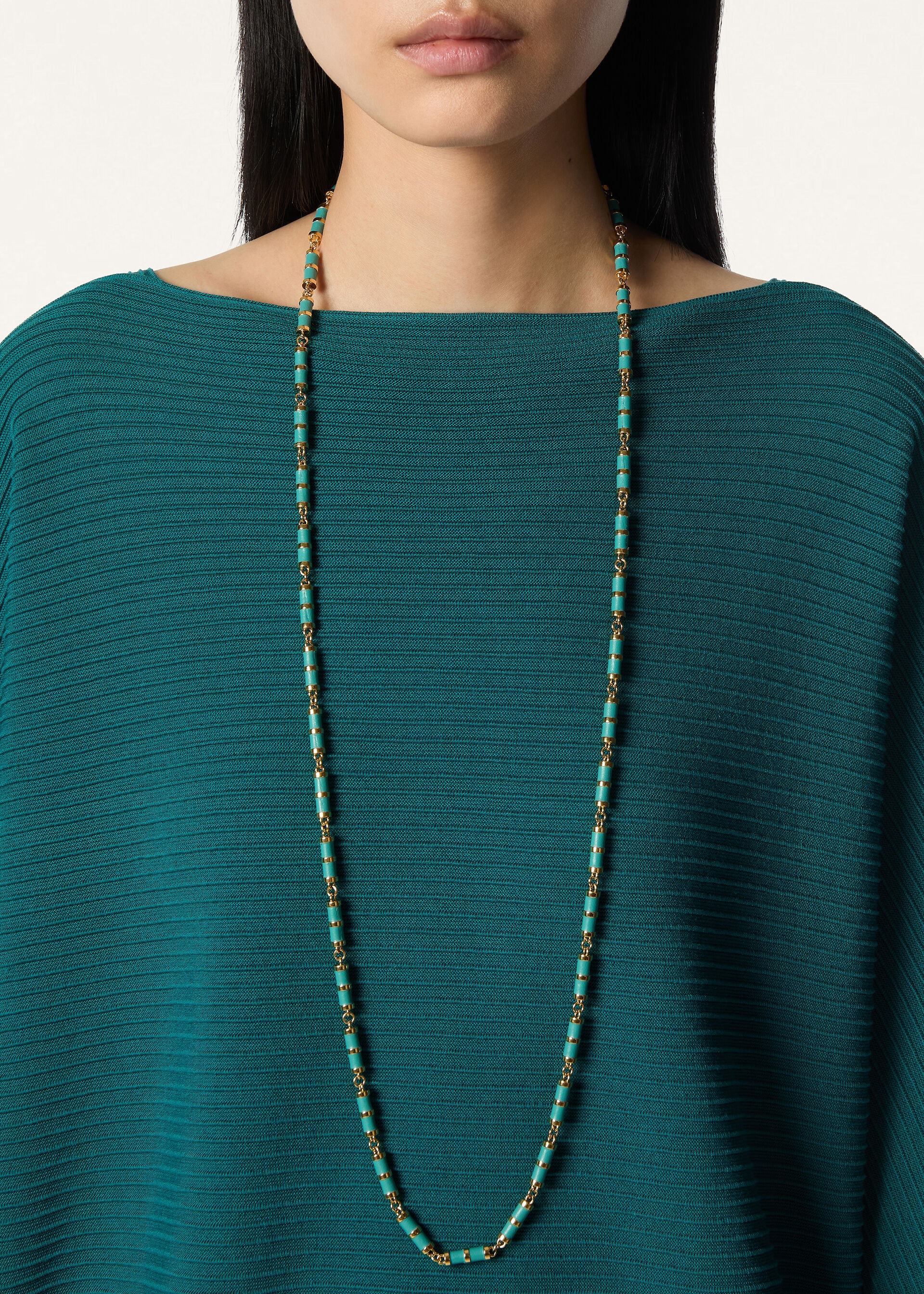 LONG CHAIN NECKLACE