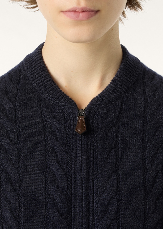 CEDAR BOMBER SWEATER CASH GG 8_FAQ9055_W000_2