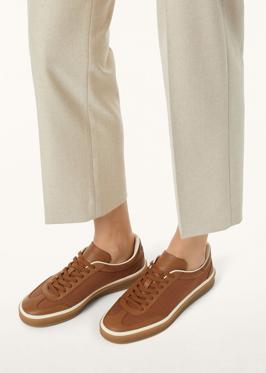 TENNIS WALK CANVAS & CALF