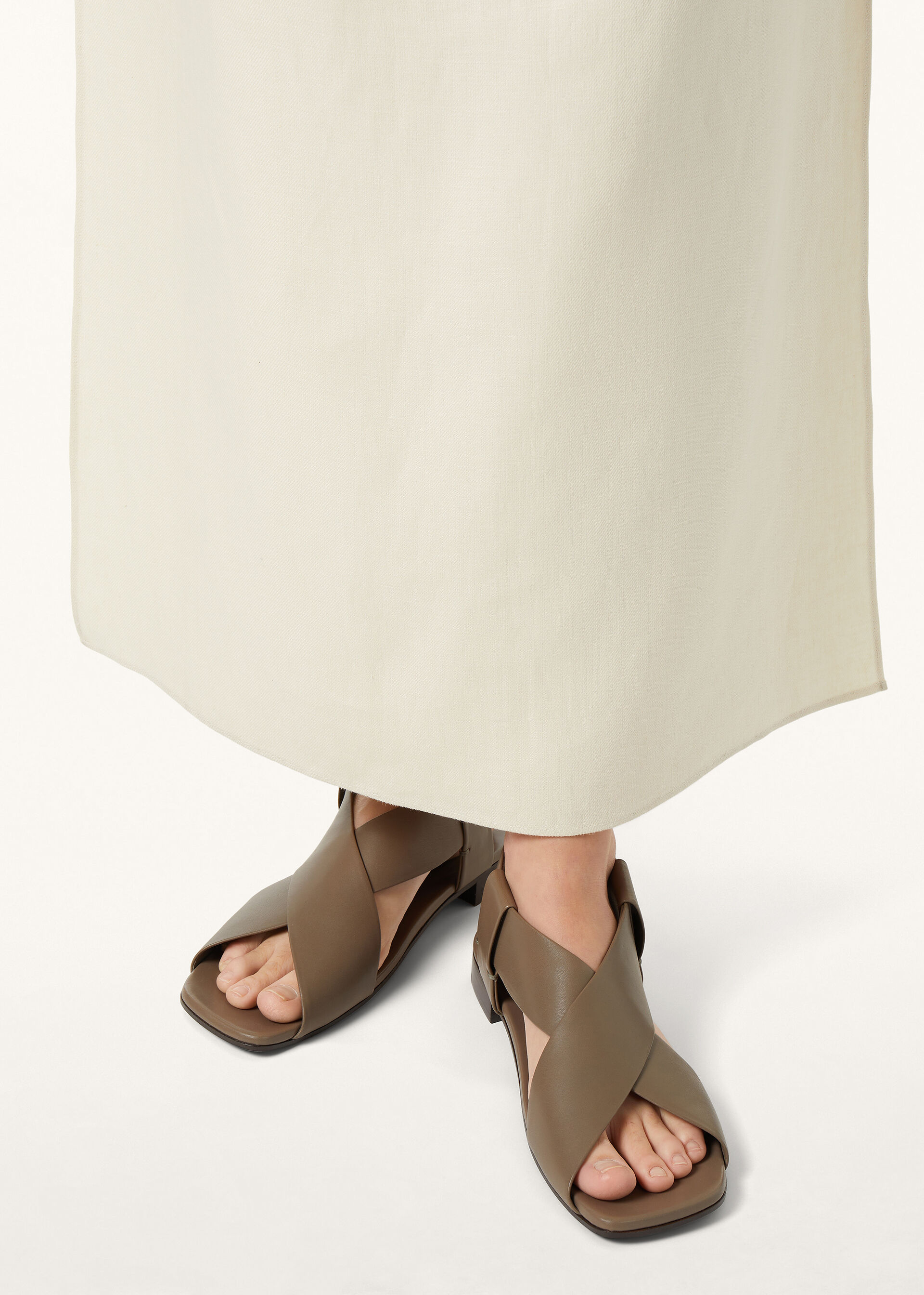 MARGE FLAT SANDAL NATURAL LAMBSKIN