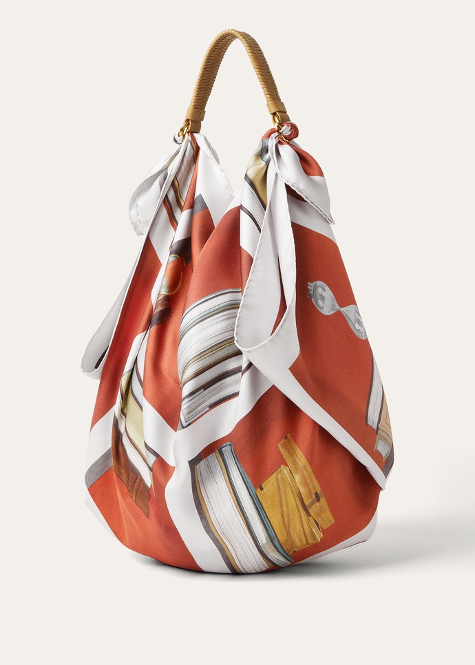 LORO PIANA LA LIBRERIA FOULARD 90 SILK TWILL_FAR0381_T2C5_NR_4