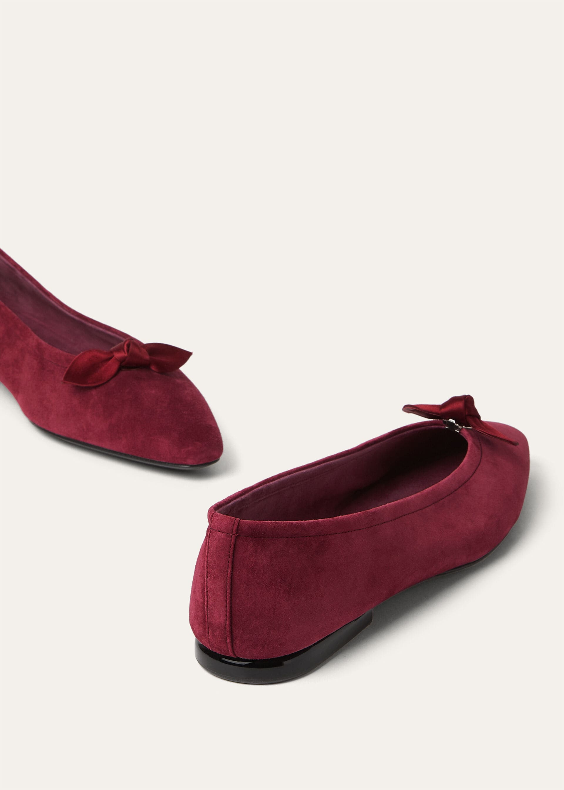 PRIMULA BOW BALLERINA SUEDE CASHMERE