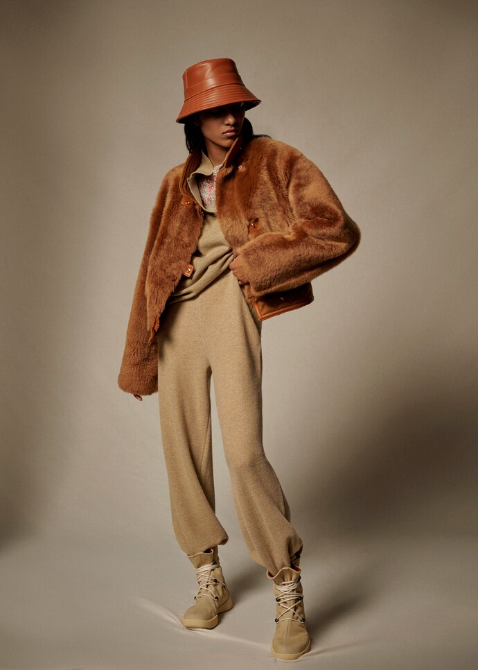  الإطلالة رقم 1