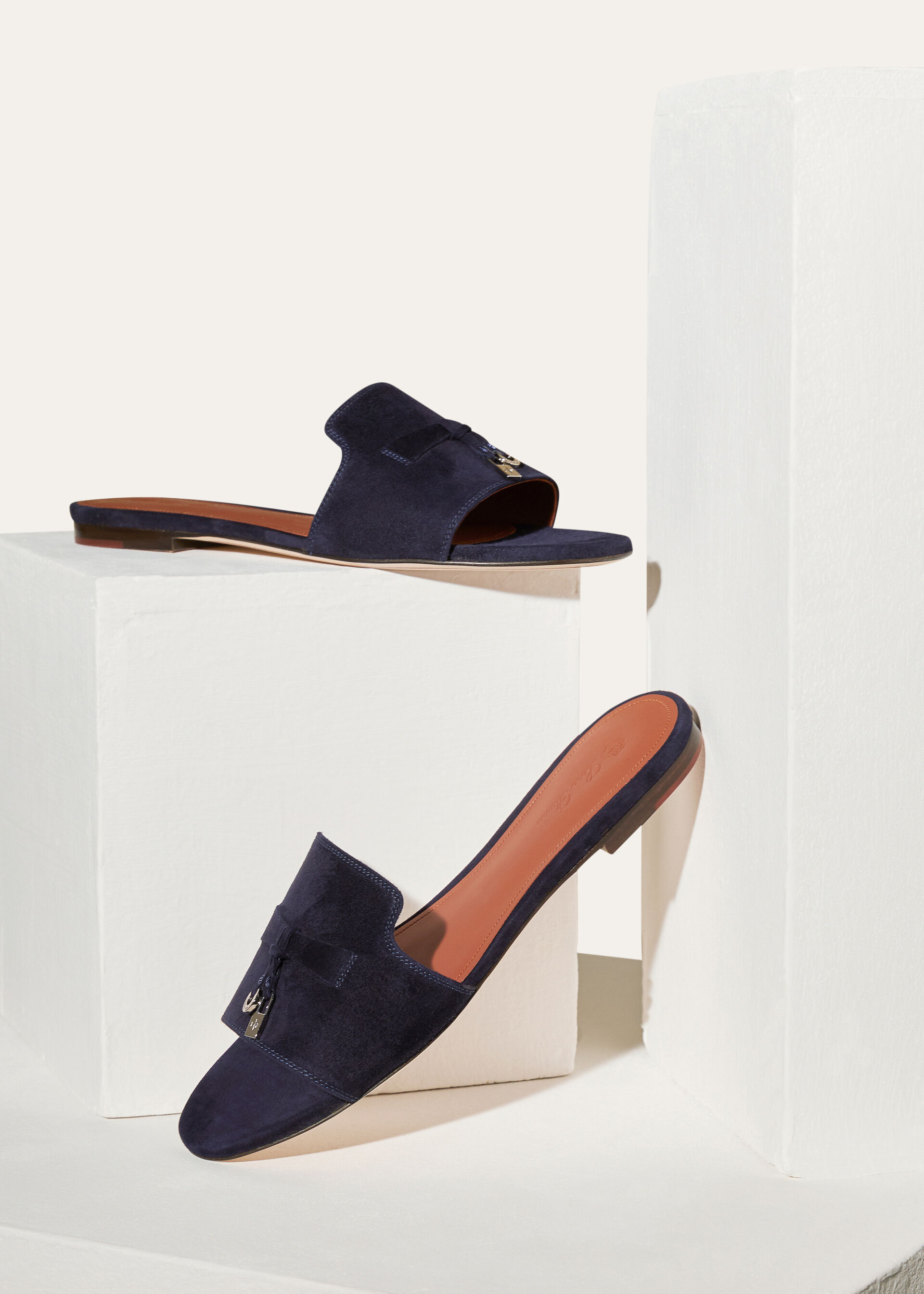 SUMMER CHARMS FLAT MULE SUEDE AF