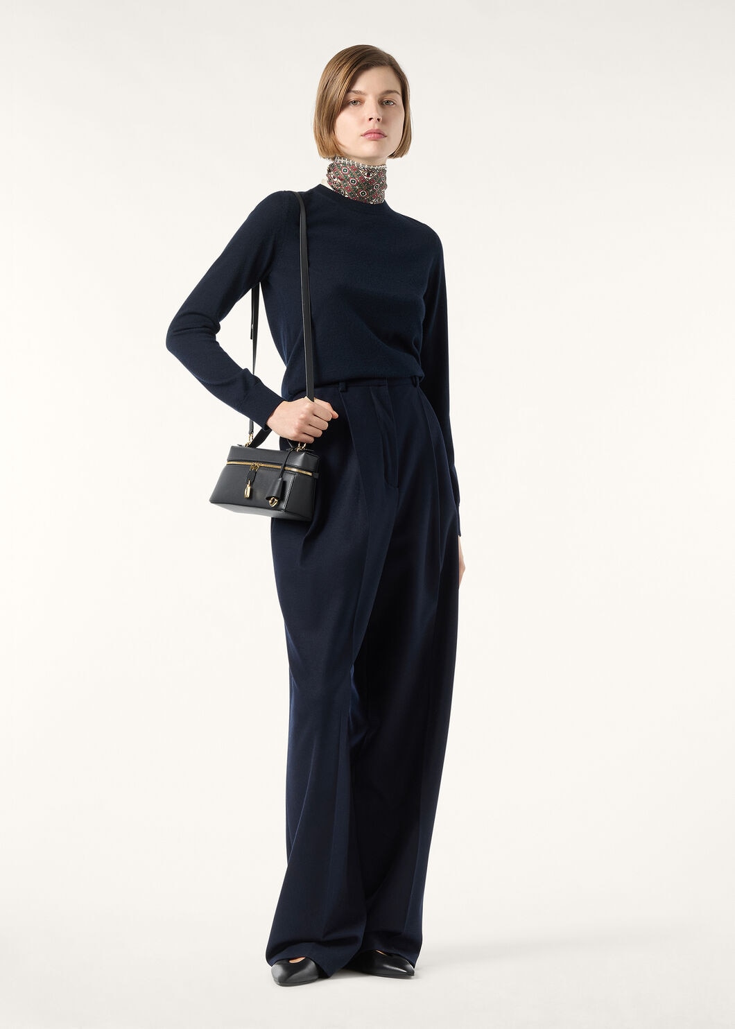 PIUMA CREWNECK SWEATER TOP CASH GG 18