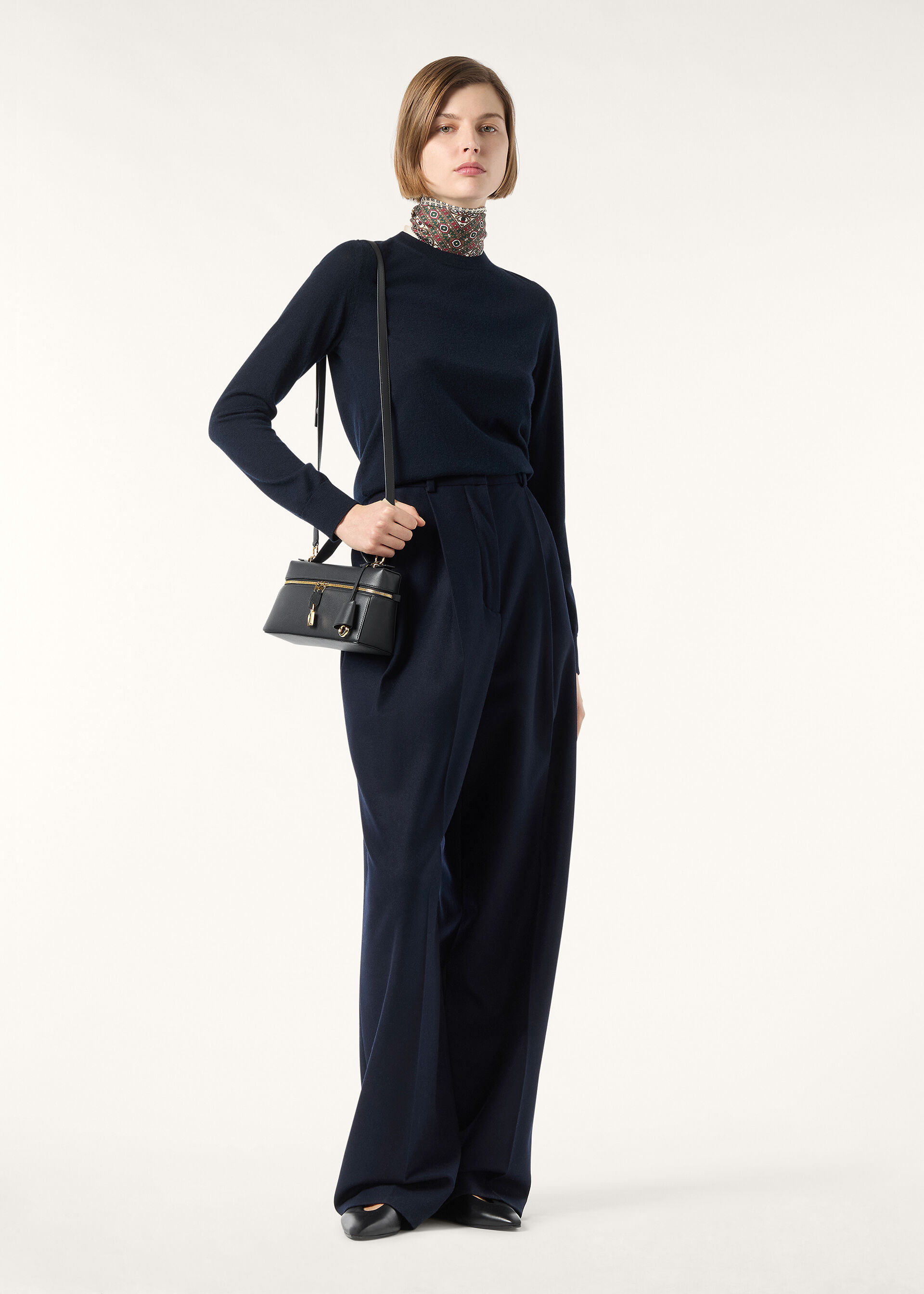 PIUMA CREWNECK SWEATER TOP CASH GG 18