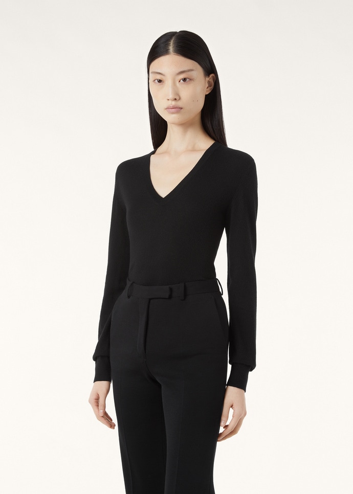 NEO PIUMA V NECK SWEATER CASHMERE GG 18_FAM9051_8000_3