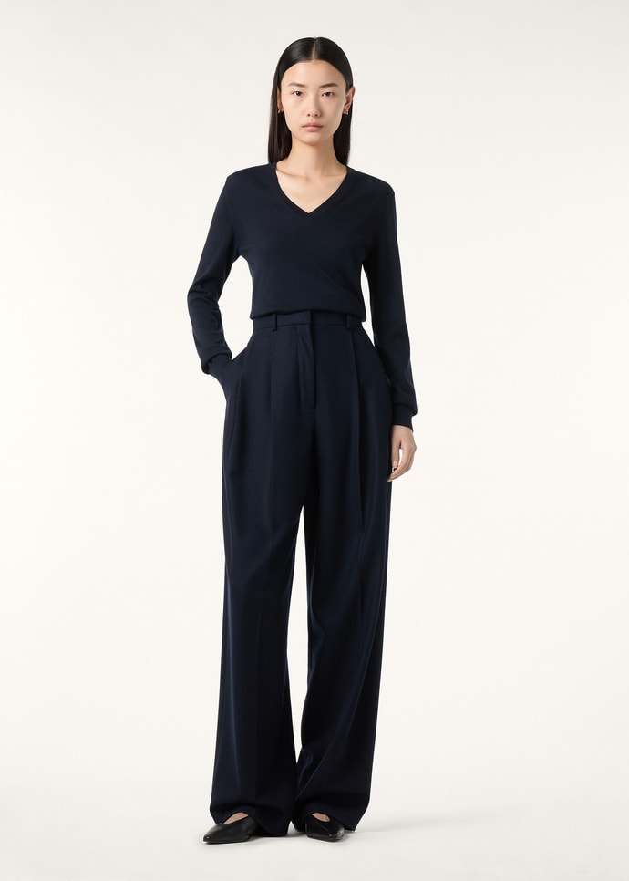 NEO PIUMA V NECK SWEATER CASHMERE GG 18_FAM9051_W000_1