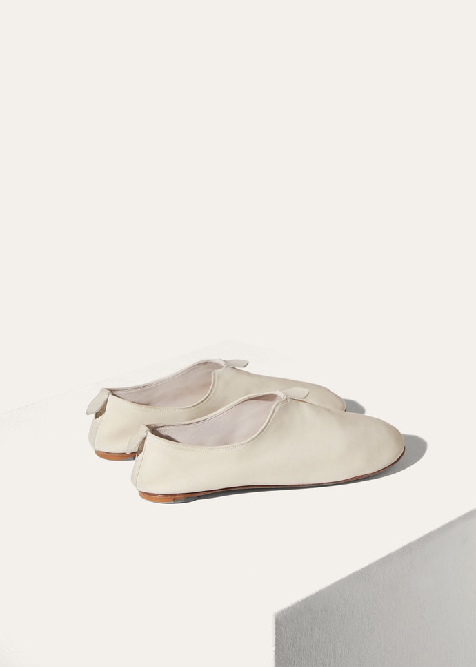 FLOATY FLAT NAPPA_FAN0079_1615_4