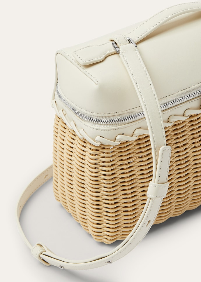 EXTRA POCKET L19 NORTH SOUTH WICKER/ROUNDED CALF_FAN5321_B4K9_NR_2