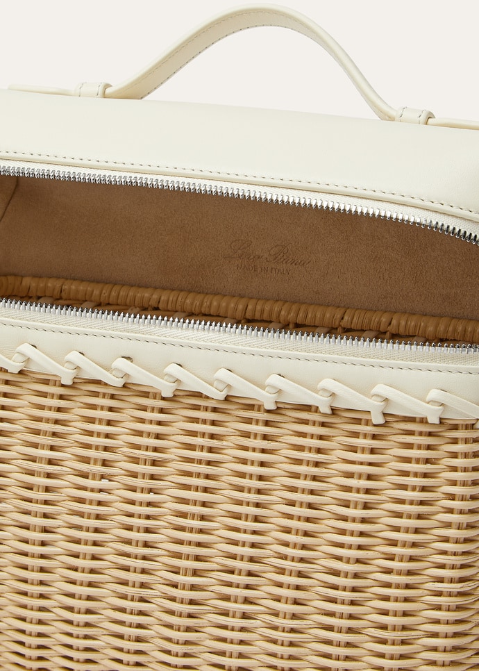 EXTRA POCKET L19 NORTH SOUTH WICKER/ROUNDED CALF_FAN5321_B4K9_NR_3
