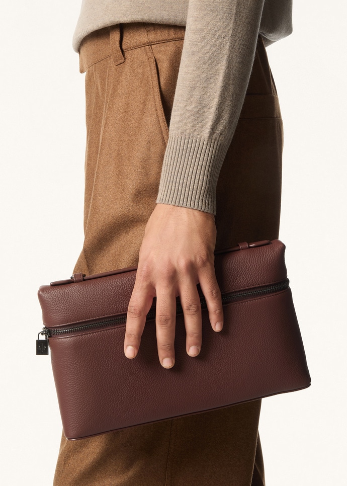EXTRA POUCH L29 TENDER CALF_FAN9085_H0ZD_NR_1