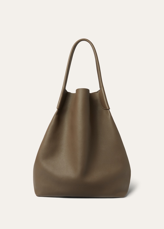 BALE HOBO EXTRA LARGE TENDER CALF_FAO4831_H16Y_NR_1