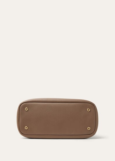 NEEDLE MEDIUM FINE GRAINED LEATHER